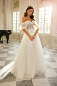 Odkryj, jaka suknia ślubna do ciebie pasuje z samequizy!