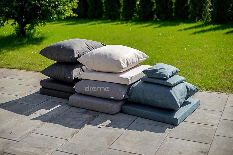 Szycie poduszek na taras