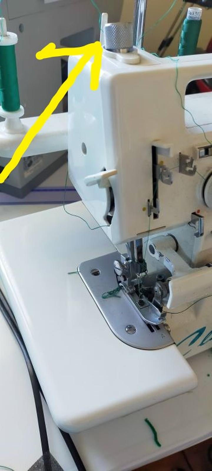 Szycie swetra z dzianiny