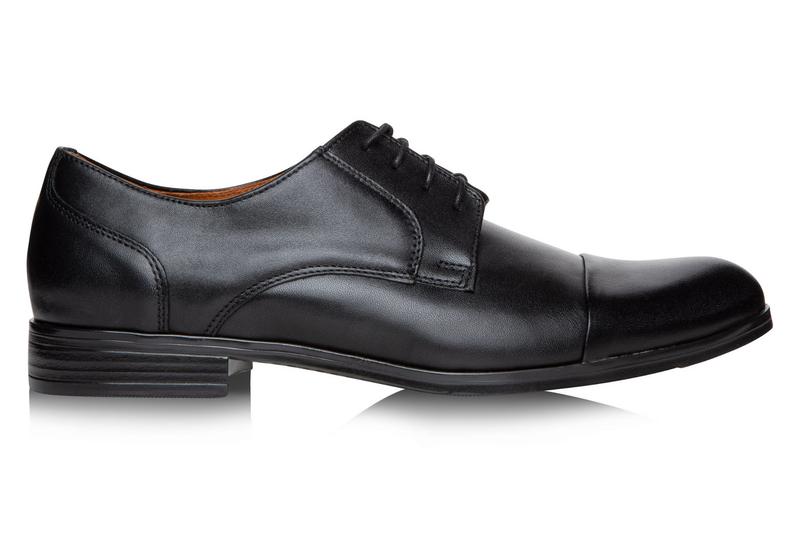 Buty do eleganckich spodni męskich