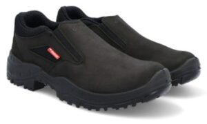 Jakie buty robocze dla kierowców wybrać, by zapewnić sobie komfort i bezpieczeństwo?