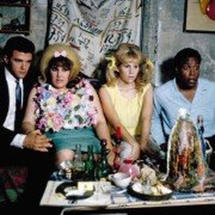 Magia stylizacji: Jak lakier do włosów z 1988 roku zrewolucjonizował fryzury