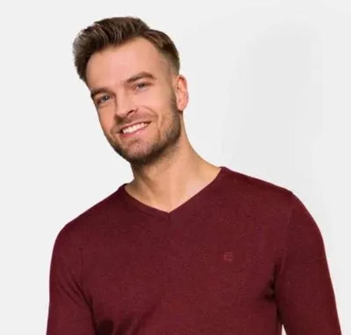 Sekrety szycia: jak perfekcyjnie wykonać dekolt w serek