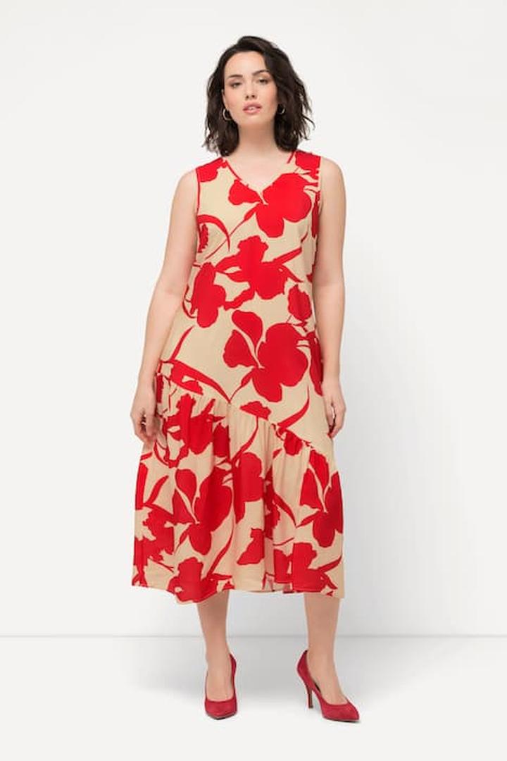 Historia i trendy dekoltu w szpic