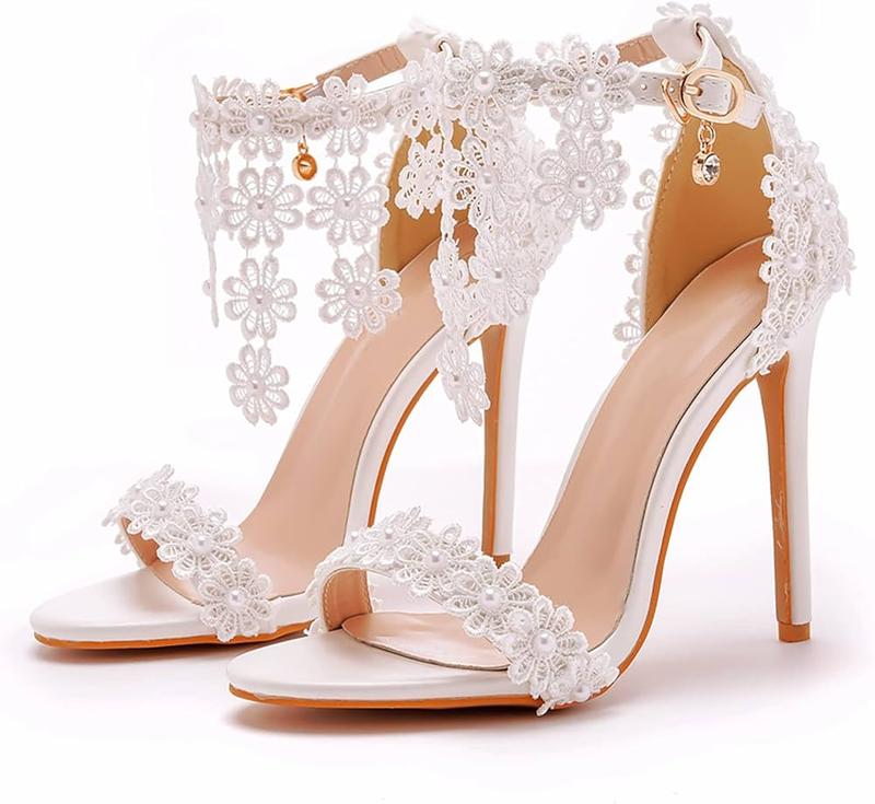 Kolory i materiały obuwia