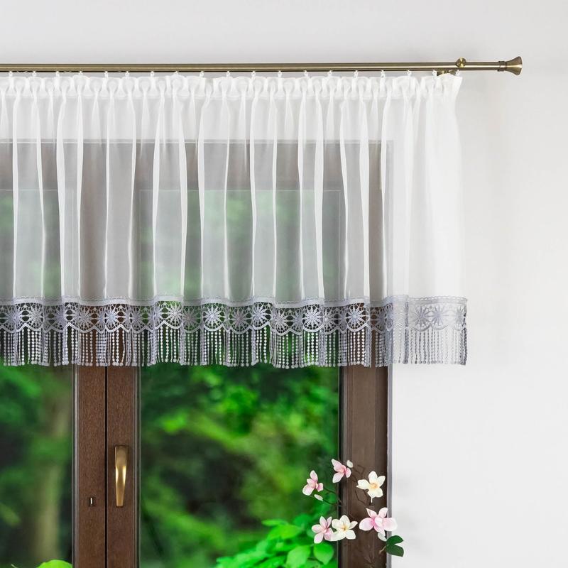 Elegancki lambrekin na sztywniku – jak go uszyć krok po kroku?