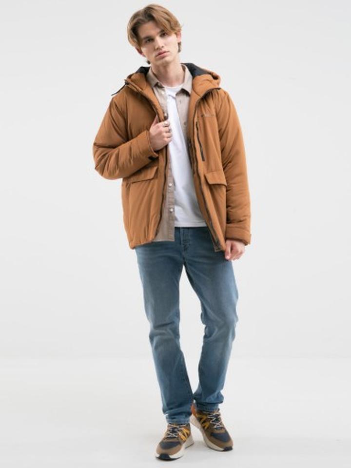 Buty do brązowej kurtki