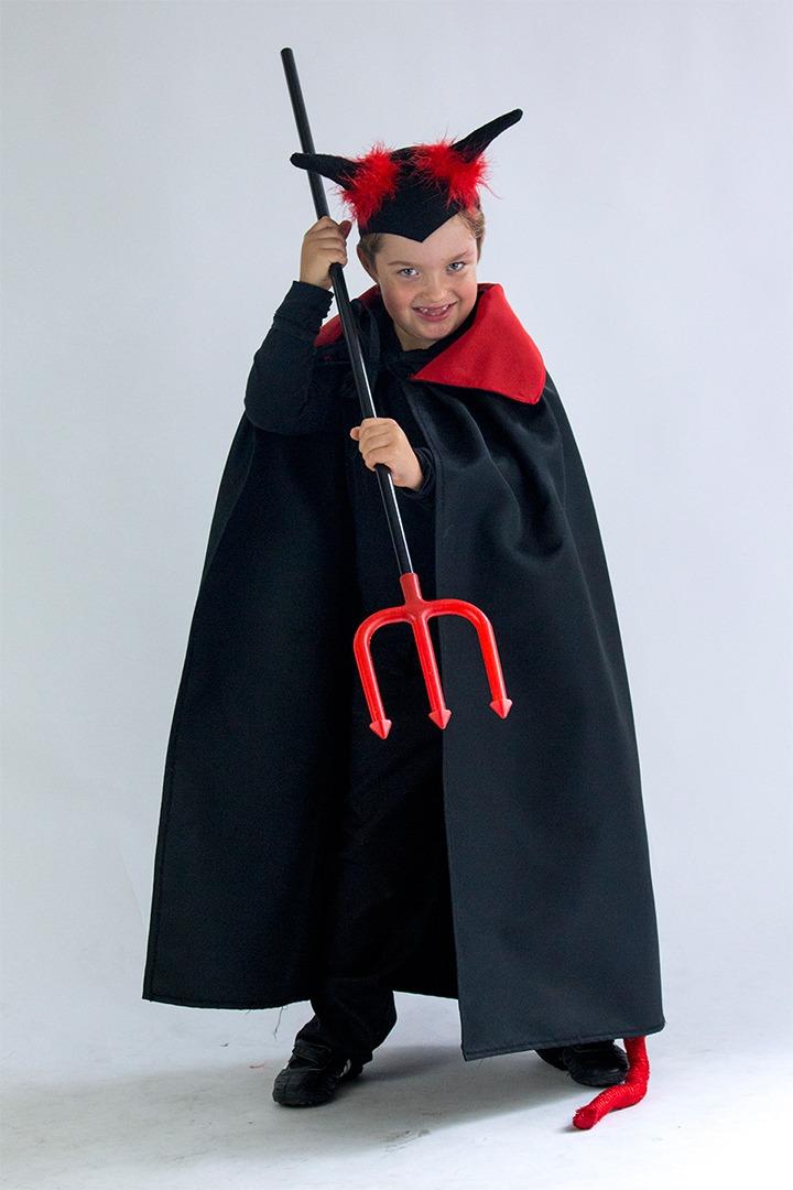 DIY kostium diabełka