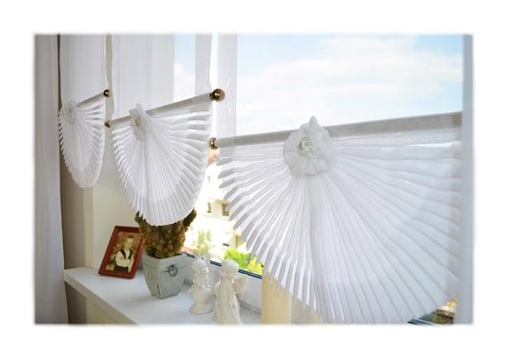 Firany w stylu wachlarzy