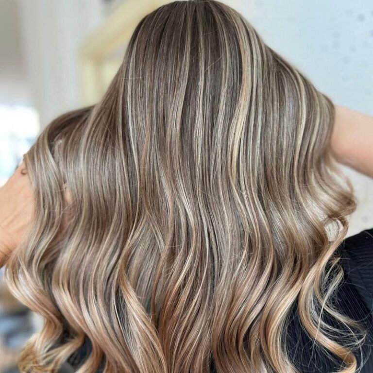 Sekrety dłuższego utrzymania koloru włosów farbowanych