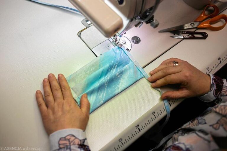 Szycie maseczki bez gumki – prosty przewodnik krok po kroku