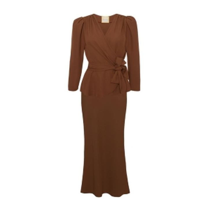 Bluzki do brązowej spódnicy