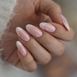 Czy pod hybrydą naprawdę rosną paznokcie? Oto, co musisz wiedzieć!